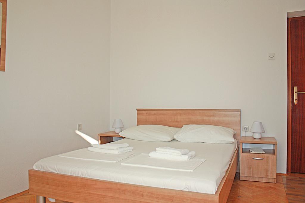 Bougainvillea Apartments Makarska Dış mekan fotoğraf