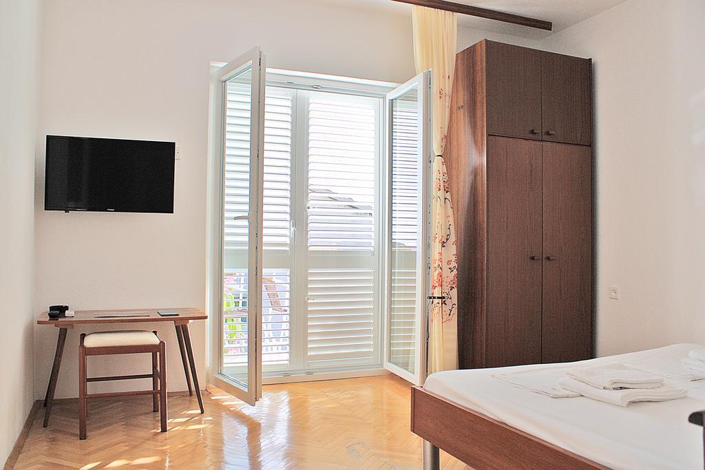 Bougainvillea Apartments Makarska Dış mekan fotoğraf